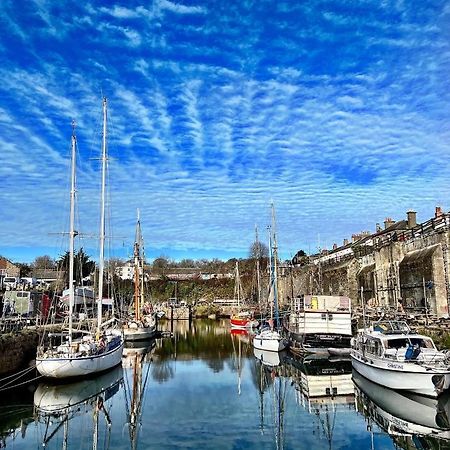 Stunning Yacht Sea Lion In Charlestown Harbour, Cornwall酒店 外观 照片